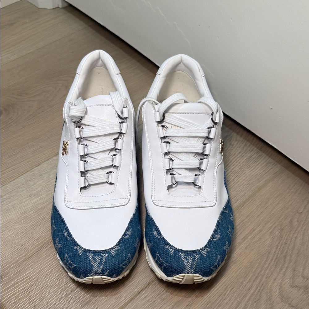 Louis Vuitton White and Blue Monogram Sneakers - Picture 2 of 9